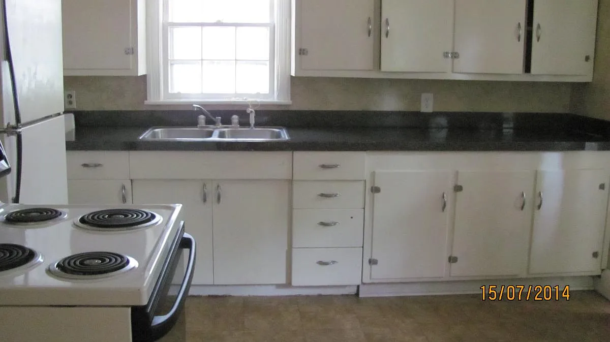 2 bed, 900 sqft, $1,475 — Photo 3