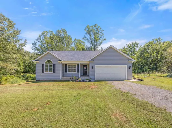 810 Buggy Ln, Rochelle, VA 22738
