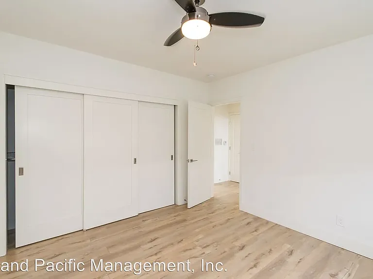 1351 Manhattan Beach Blvd #4 — Photo 4