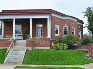 2989 S Mabbett Ave, Milwaukee, WI 53207