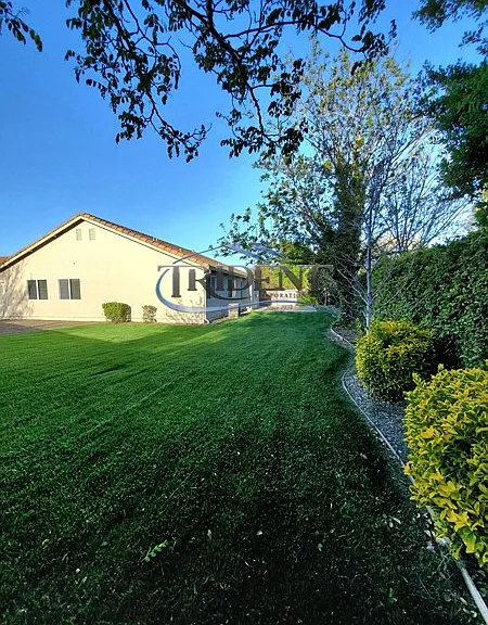 1221 Plumas Links St — Photo 26