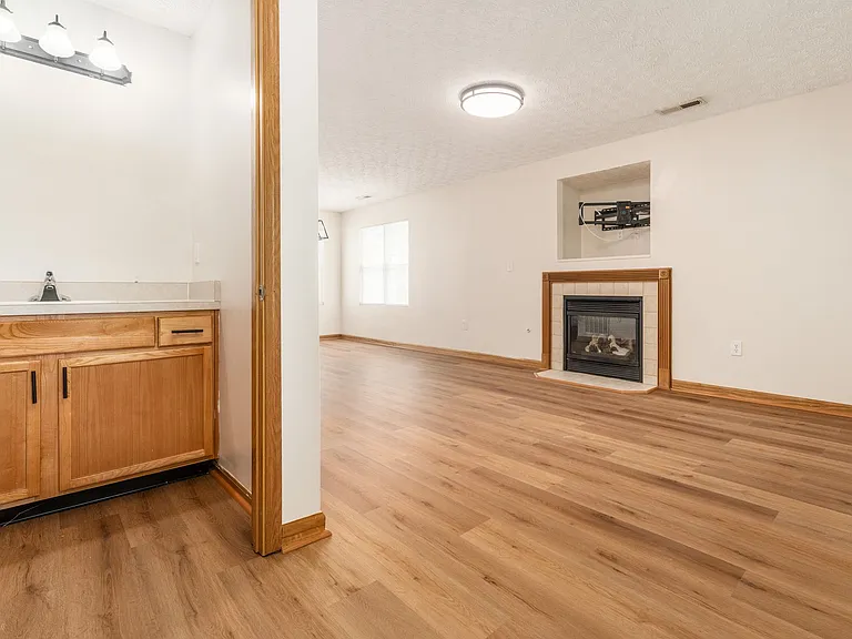 6201 Norway Glen Ave — Photo 6