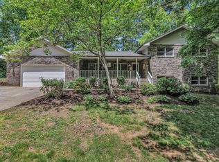 9 Carlo Dr, Fletcher, NC 28732