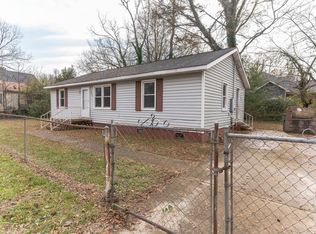 303 E Todd Ln, Charlotte, NC 28208