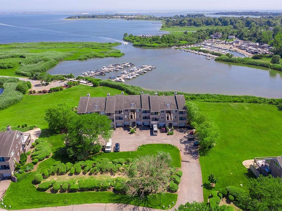 37 Pameeches Path UNIT 37, East Moriches, NY 11940 Zillow