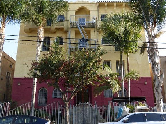 2nd image of 2856 Francis Ave #2856404