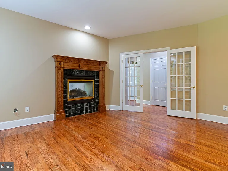 45105 Mill Creek Way — Photo 15