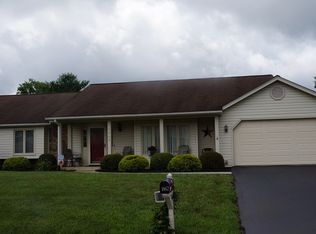 1662 Mill Pond Dr, Salem, VA 24153