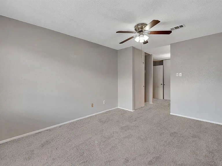 6345 Cattails Ln — Photo 25