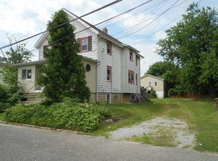 68 Richardson Ave, Swedesboro, NJ 08085