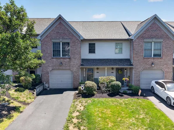 236 Timber View Dr, Harrisburg, PA 17110