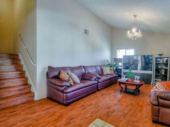 5th image of 2779 Rainview Dr