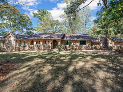 2120 Viking Cir, Vestavia Hills, AL, 35216