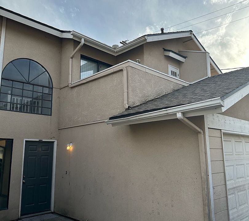 1st image of 1745 S Central St #2B-1BA-853SQFT