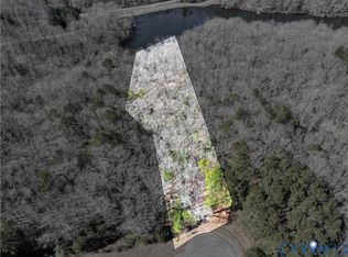 Garland Ct, Warsaw, VA 22572