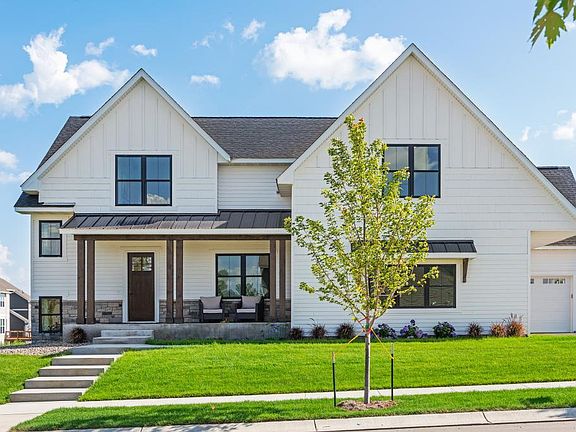 2nd image of 4436 Savanna Trl