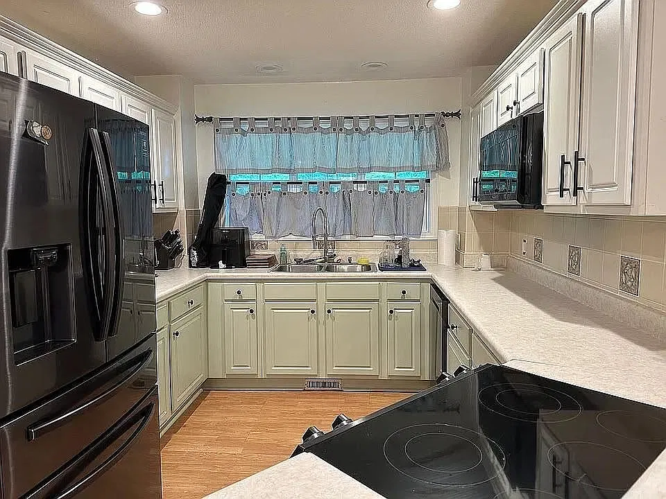 3 bed, 1817 sqft, $1,330 — Photo 4