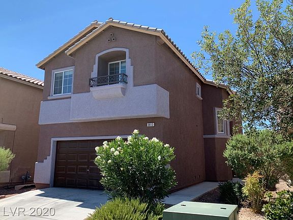 2nd image of 3813 Hollycroft Dr