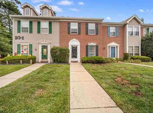 29 Cherokee Dr #402, Galloway, NJ 08205