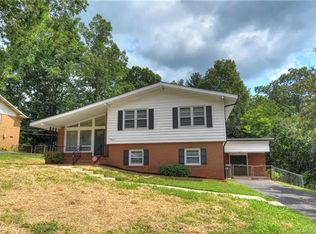 7643 Briardale Dr, Charlotte, NC 28212
