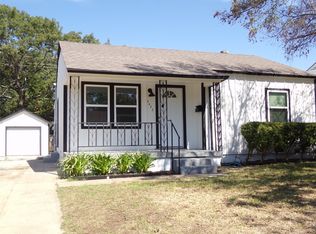 3423 Texas Dr, Dallas, TX 75211