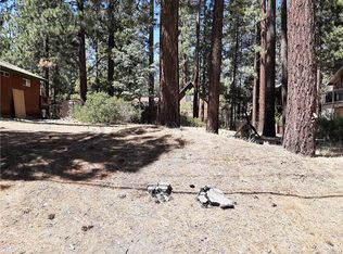710 Summit Blvd, Big Bear Lake, CA 92315