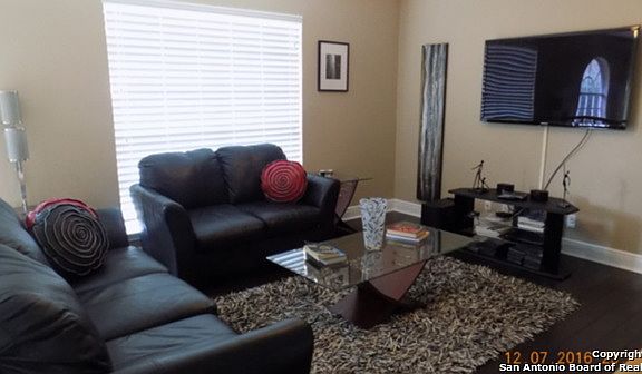 3rd image of 13823 Morningbluff Dr
