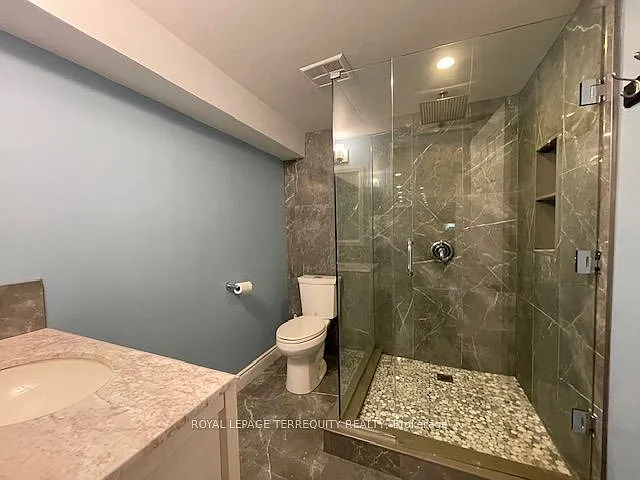 482 Camden Cir #BASEMENT — Photo 19