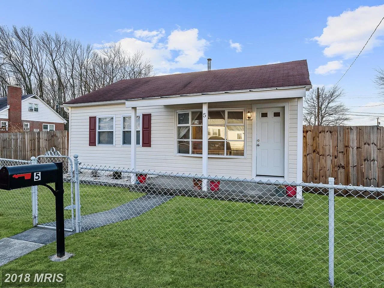 5 Strut Ct photo 1