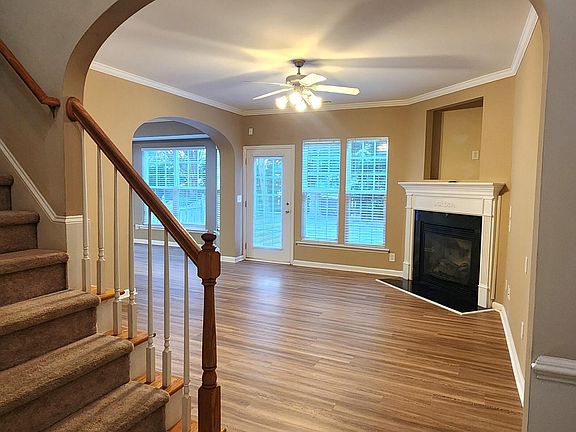 2nd image of 8427 Tie Stone Way