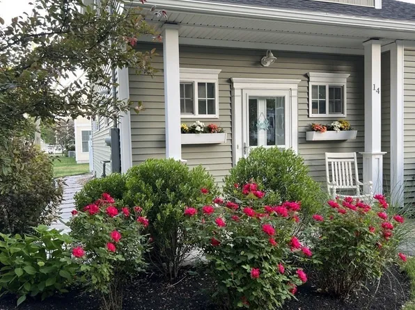 14 Old County Rd, Salisbury, MA 01952