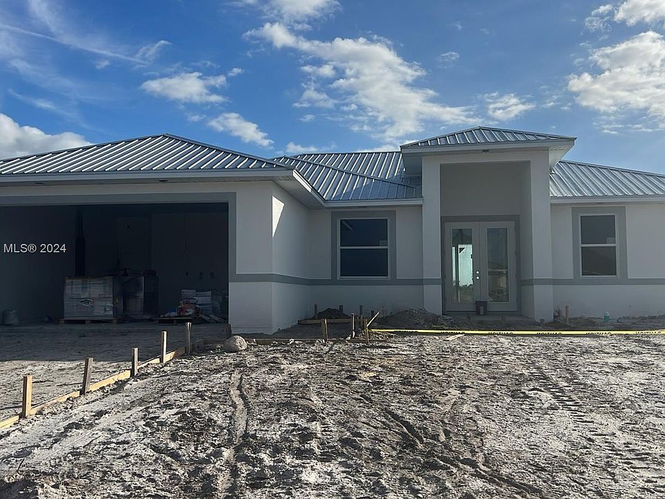 1st image of 180 Plantation Dr
