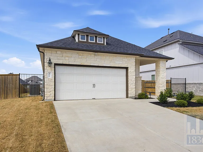4910 Warm Wassail Dr — Photo 30