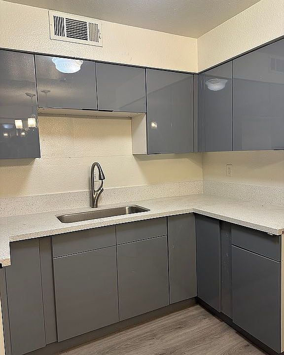2nd image of 2532 Magnet St APT 1
