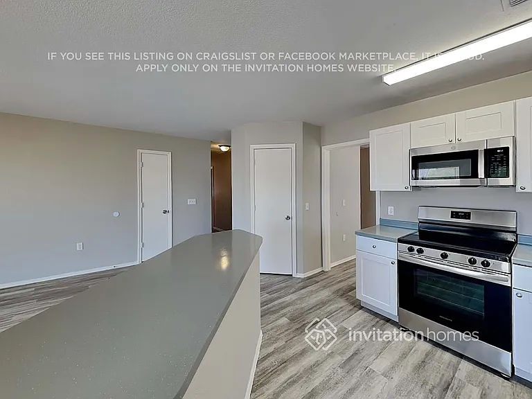 550 N 64th St — Photo 11