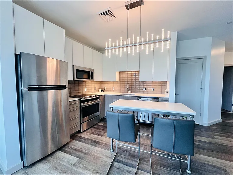 180 Telford St #514 — Photo 3