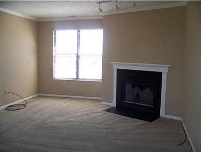 5th image of 2727 Greystone Dr #Gd2727