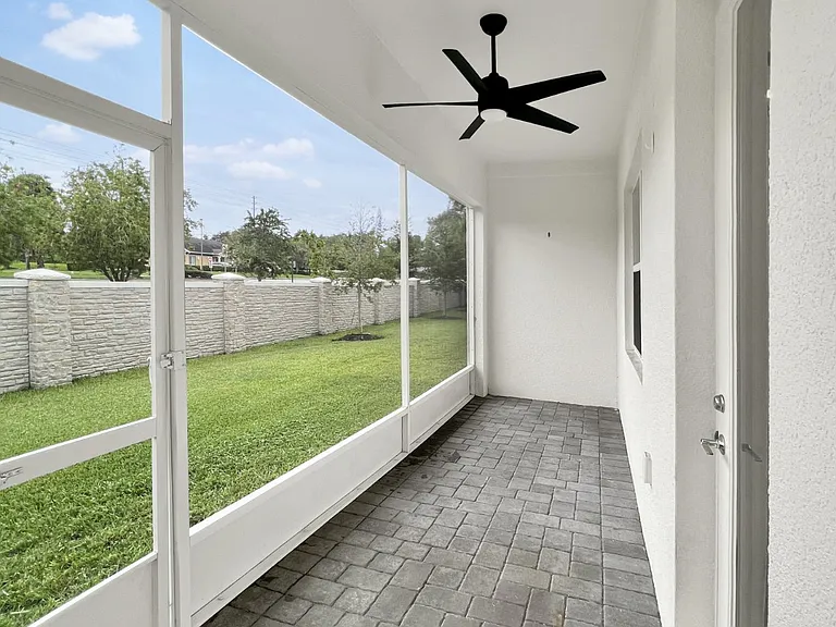 1471 Brookdale Ct — Photo 12