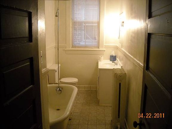 4th image of 2710 W Main St