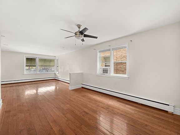2nd image of 1919 Oak Park Ave APT 1