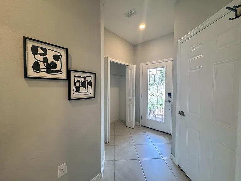 2800 Blossom Way — Photo 12