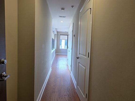 2nd image of 125-27 N 4th St #401