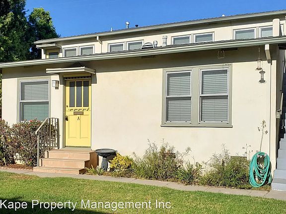 2nd image of 723 12th St Unit D
