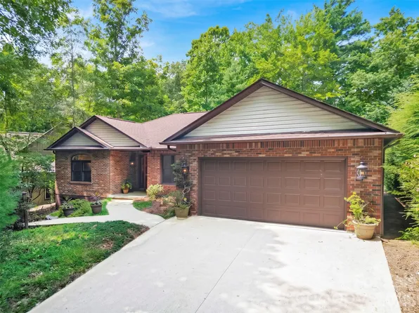 542 Soquili Dr, Brevard, NC 28712