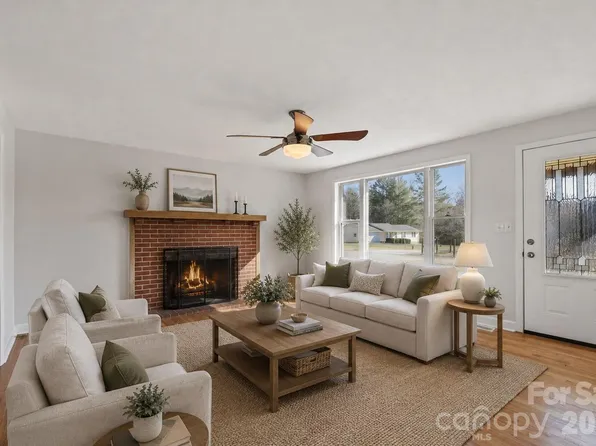 68 Lisam Way, Etowah, NC 28729