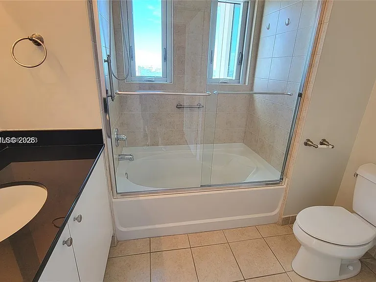 9055 SW 73rd Ct #2503 — Photo 5