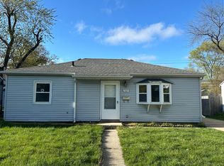 905 Spruce St, Hammond, IN 46324