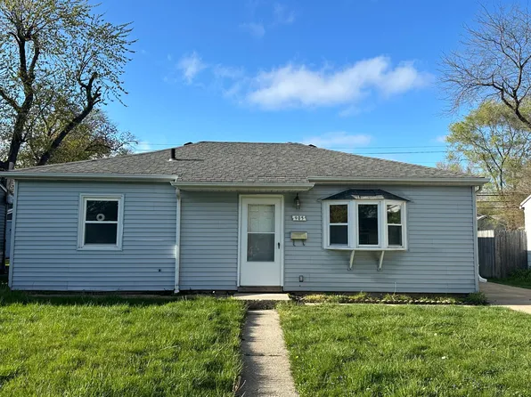 905 Spruce St, Hammond, IN 46324