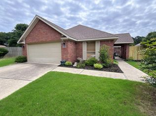 2528 Jasmine Dr, Benton, AR 72015