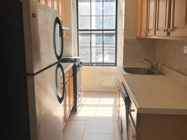 175 West 76th Street image 6 of 14